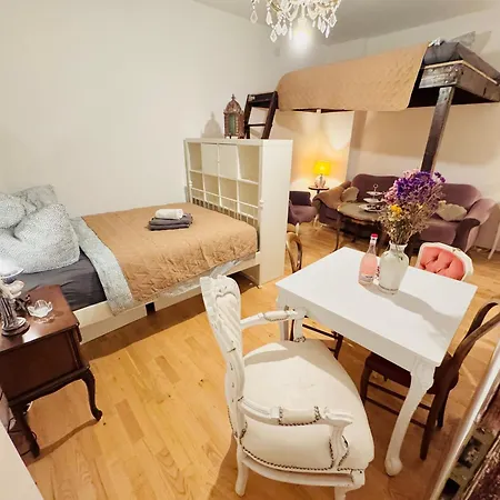 Loft In Prenzlauerberg Apartamento Berlim