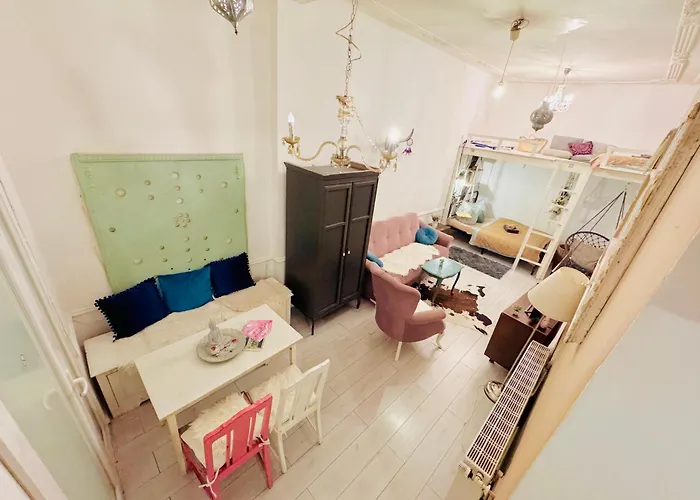 Loft In Prenzlauerberg Daire