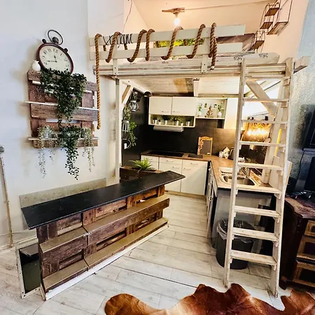 Loft In Prenzlauerberg Daire Berlin