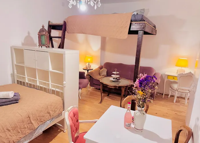 Loft In Prenzlauerberg شقة *