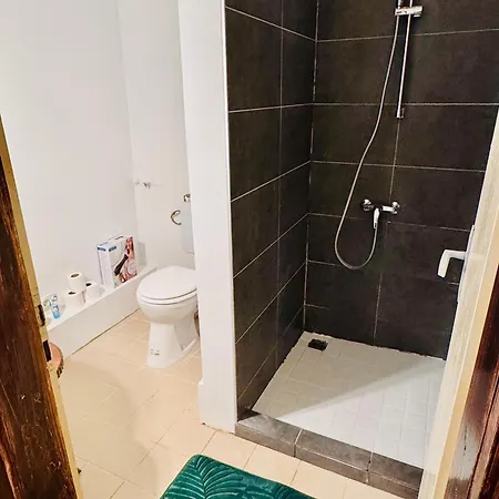 Loft In Prenzlauerberg דירה *